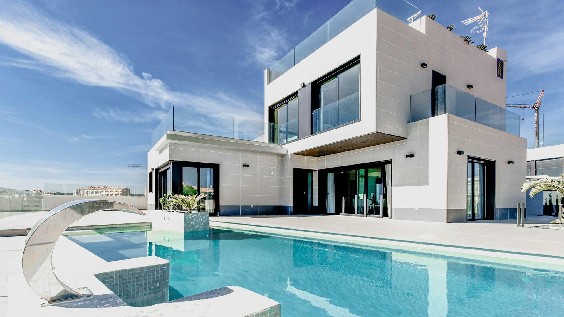 5BR Signature Villa in Palm Jumeirah